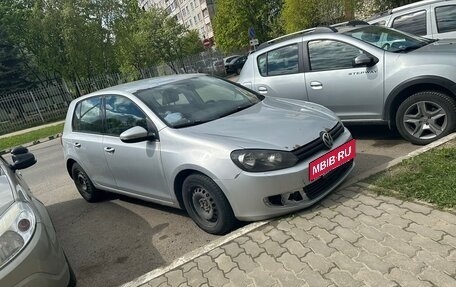 Volkswagen Golf VI, 2010 год, 620 000 рублей, 2 фотография