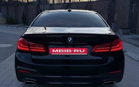 BMW 5 серия, 2019 год, 4 800 000 рублей, 3 фотография