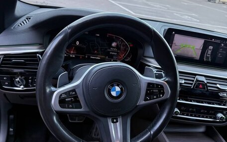 BMW 5 серия, 2019 год, 4 800 000 рублей, 10 фотография