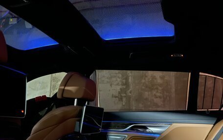 BMW 7 серия, 2015 год, 3 550 000 рублей, 23 фотография