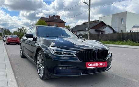 BMW 7 серия, 2015 год, 3 550 000 рублей, 10 фотография