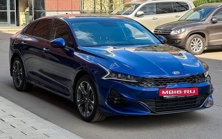 KIA K5, 2020 год, 2 400 000 рублей, 7 фотография