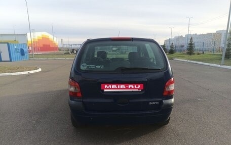 Renault Scenic III, 2000 год, 335 000 рублей, 2 фотография