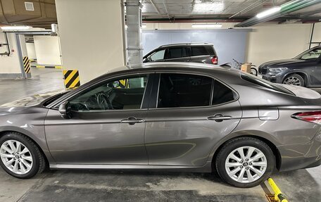 Toyota Camry, 2019 год, 2 200 000 рублей, 7 фотография