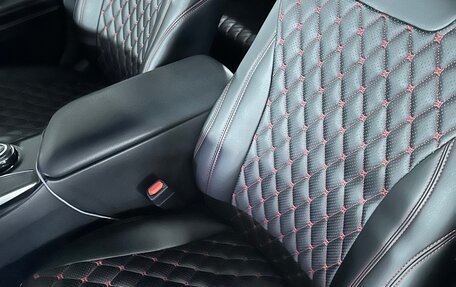 Toyota Camry, 2019 год, 2 200 000 рублей, 12 фотография