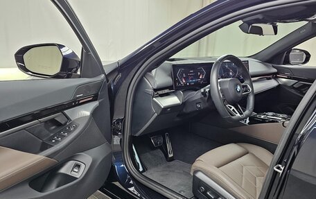 BMW 5 серия, 2024 год, 6 124 500 рублей, 9 фотография
