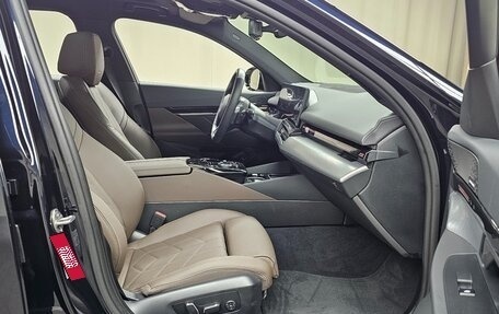 BMW 5 серия, 2024 год, 6 124 500 рублей, 10 фотография