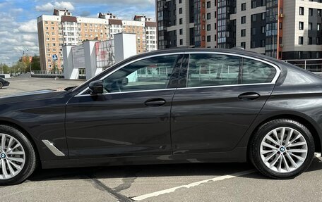 BMW 5 серия, 2023 год, 6 200 000 рублей, 2 фотография