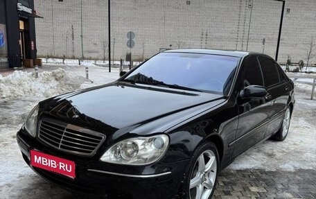 Mercedes-Benz S-Класс, 2001 год, 770 000 рублей, 1 фотография