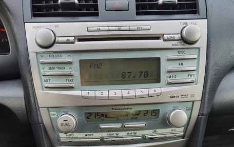 Toyota Camry, 2007 год, 690 000 рублей, 8 фотография
