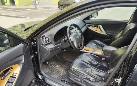Toyota Camry, 2007 год, 690 000 рублей, 13 фотография