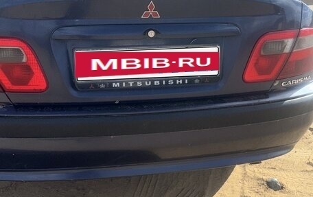 Mitsubishi Carisma I, 2001 год, 300 000 рублей, 2 фотография