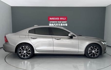 Volvo S60 III, 2020 год, 2 468 806 рублей, 3 фотография