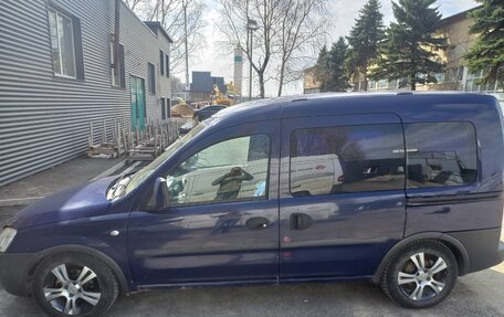 Opel Combo C, 2006 год, 550 000 рублей, 9 фотография