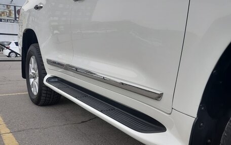 Toyota Land Cruiser 200, 2017 год, 6 750 000 рублей, 8 фотография