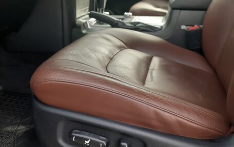 Toyota Land Cruiser 200, 2017 год, 6 750 000 рублей, 23 фотография