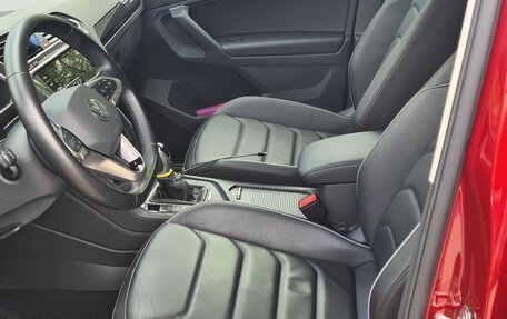 Volkswagen Tiguan II, 2021 год, 4 200 000 рублей, 7 фотография