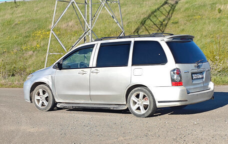 Mazda MPV II, 2003 год, 640 000 рублей, 10 фотография