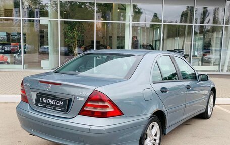 Mercedes-Benz C-Класс, 2004 год, 450 000 рублей, 6 фотография