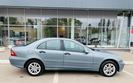 Mercedes-Benz C-Класс, 2004 год, 450 000 рублей, 7 фотография