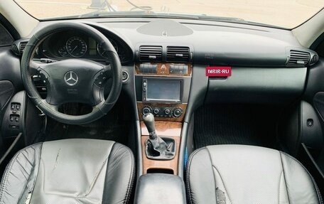 Mercedes-Benz C-Класс, 2004 год, 450 000 рублей, 10 фотография