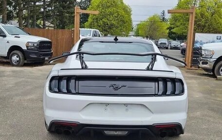 Ford Mustang VI рестайлинг, 2022 год, 4 522 105 рублей, 6 фотография