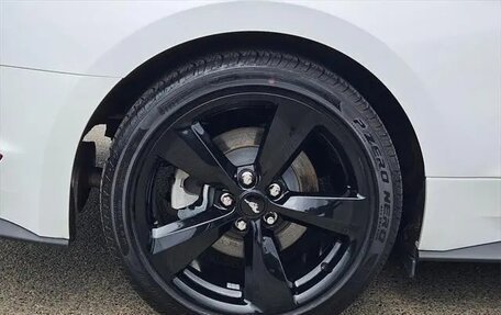 Ford Mustang VI рестайлинг, 2022 год, 4 522 105 рублей, 9 фотография