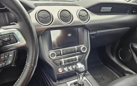Ford Mustang VI рестайлинг, 2022 год, 4 522 105 рублей, 20 фотография