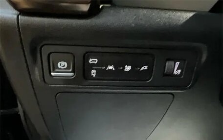 GMC Hummer EV, 2022 год, 12 100 000 рублей, 21 фотография