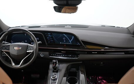 Cadillac Escalade V, 2022 год, 8 800 000 рублей, 13 фотография