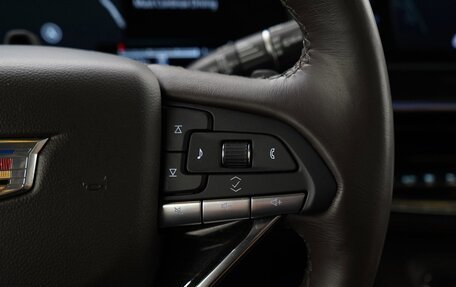Cadillac Escalade V, 2022 год, 8 800 000 рублей, 26 фотография