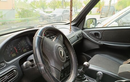 Chevrolet Niva I рестайлинг, 2011 год, 440 000 рублей, 6 фотография