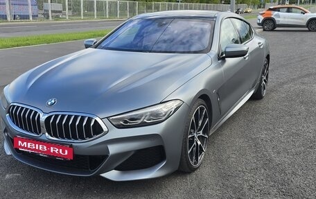 BMW 8 серия, 2019 год, 7 000 000 рублей, 19 фотография