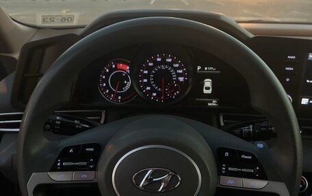 Hyundai Elantra, 2021 год, 2 700 000 рублей, 5 фотография
