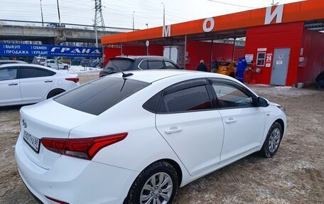 Hyundai Solaris II рестайлинг, 2017 год, 1 335 000 рублей, 4 фотография