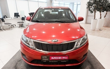 KIA Rio III рестайлинг, 2013 год, 658 000 рублей, 2 фотография