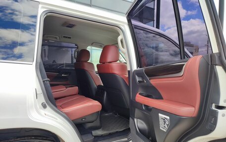 Lexus LX III, 2016 год, 7 690 000 рублей, 28 фотография