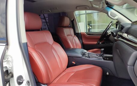 Lexus LX III, 2016 год, 7 690 000 рублей, 26 фотография