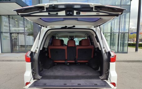 Lexus LX III, 2016 год, 7 690 000 рублей, 34 фотография