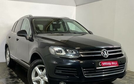 Volkswagen Touareg III, 2011 год, 1 649 000 рублей, 1 фотография