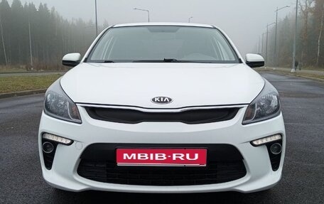 KIA Rio IV, 2017 год, 1 300 000 рублей, 1 фотография