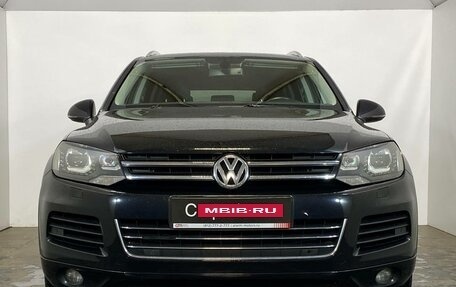 Volkswagen Touareg III, 2011 год, 1 649 000 рублей, 2 фотография