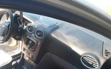 Ford Focus II рестайлинг, 2008 год, 550 000 рублей, 3 фотография