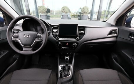 Hyundai Solaris II рестайлинг, 2021 год, 1 660 000 рублей, 11 фотография