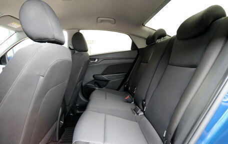 Hyundai Solaris II рестайлинг, 2021 год, 1 660 000 рублей, 25 фотография