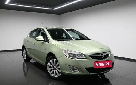 Opel Astra J, 2011 год, 745 000 рублей, 5 фотография