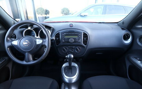 Nissan Juke II, 2014 год, 950 000 рублей, 11 фотография