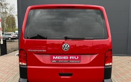 Volkswagen Transporter T6 рестайлинг, 2019 год, 3 799 000 рублей, 7 фотография