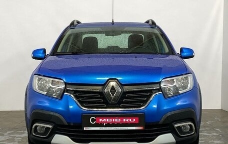 Renault Logan II, 2021 год, 1 099 000 рублей, 2 фотография