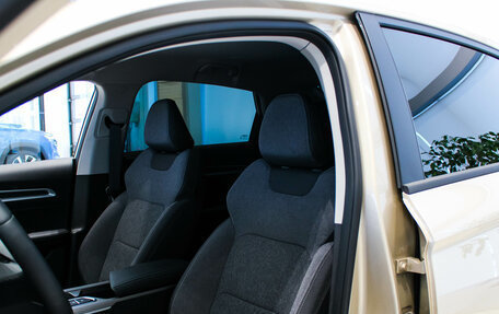 Geely Emgrand, 2024 год, 2 637 990 рублей, 26 фотография